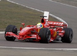 Ferrari kotxea